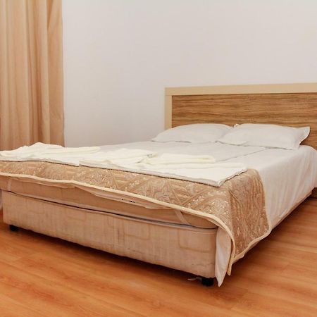 Guest Apartments Salena ซันนีบีช ภายนอก รูปภาพ