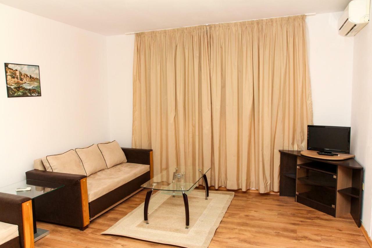 Guest Apartments Salena ซันนีบีช ภายนอก รูปภาพ