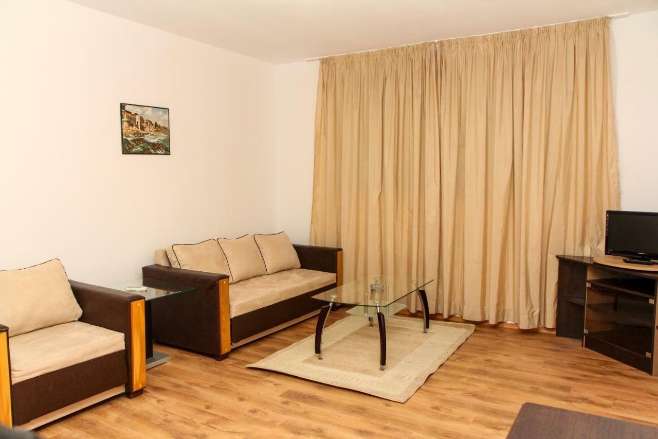 Guest Apartments Salena ซันนีบีช ภายนอก รูปภาพ
