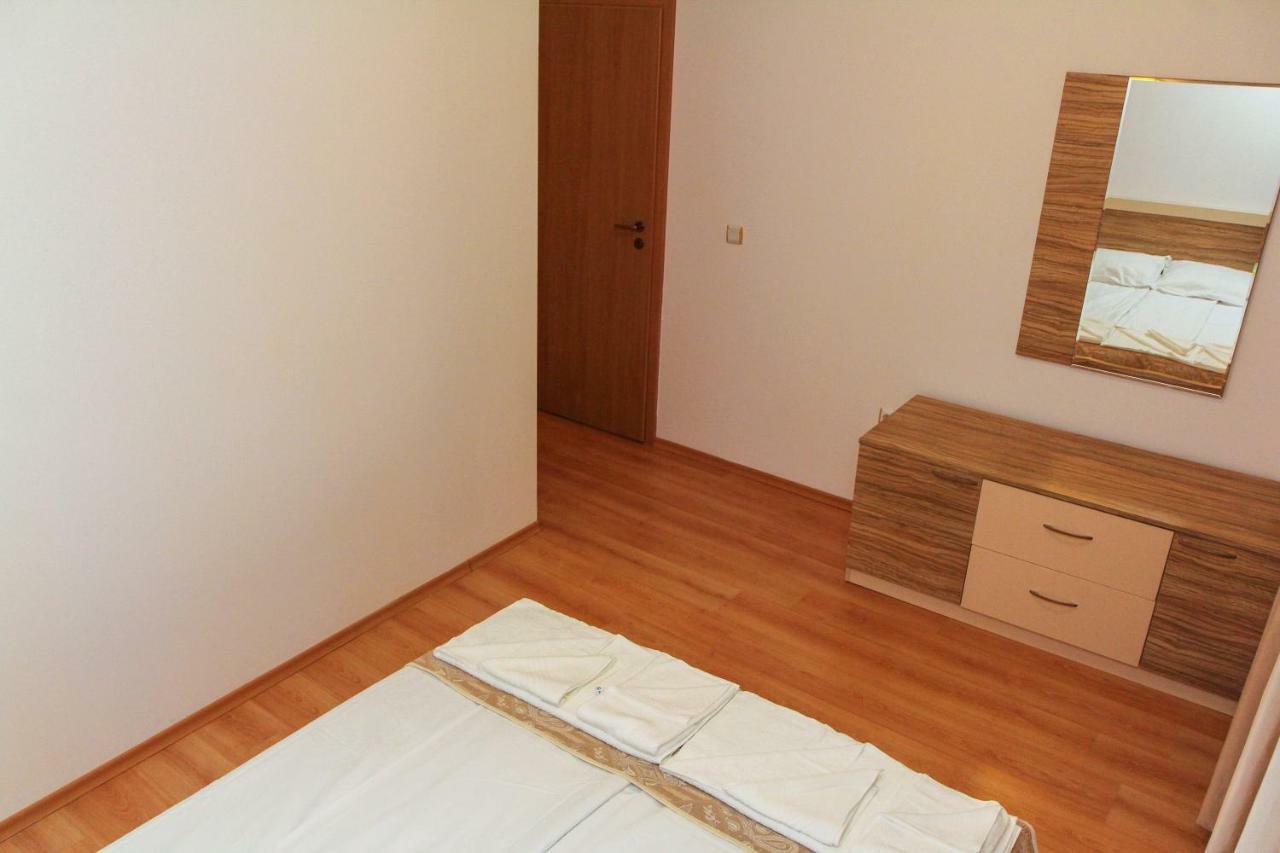 Guest Apartments Salena ซันนีบีช ภายนอก รูปภาพ