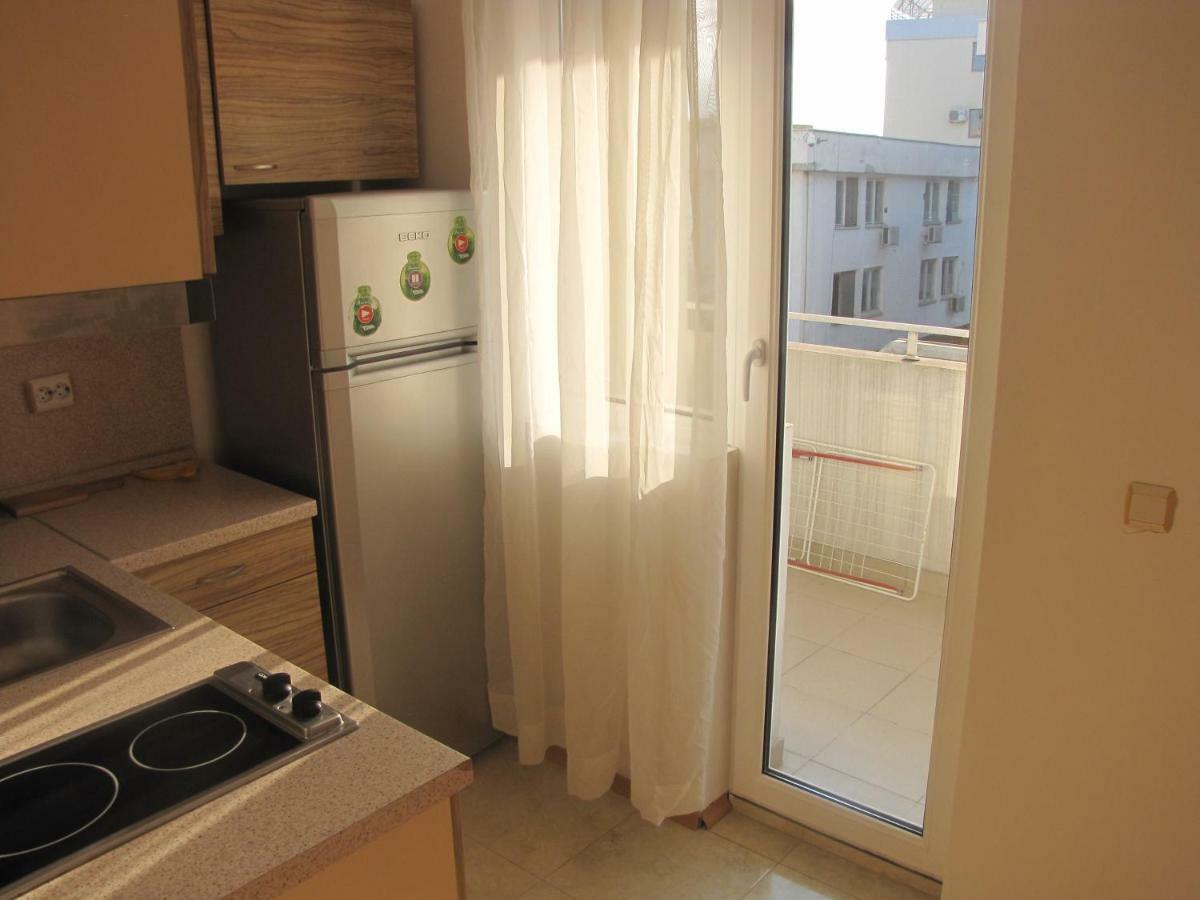 Guest Apartments Salena ซันนีบีช ภายนอก รูปภาพ
