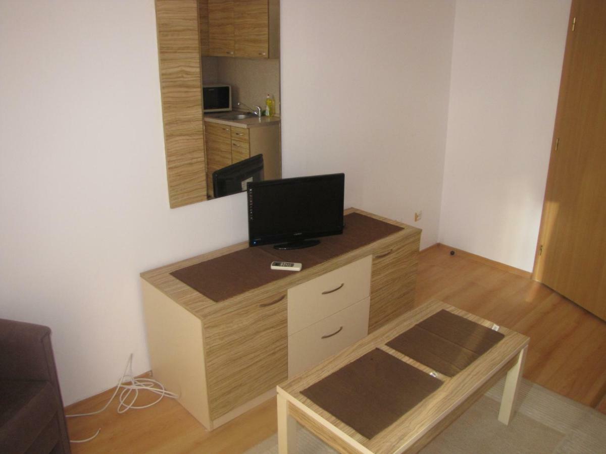 Guest Apartments Salena ซันนีบีช ภายนอก รูปภาพ