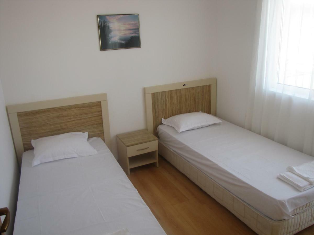 Guest Apartments Salena ซันนีบีช ภายนอก รูปภาพ