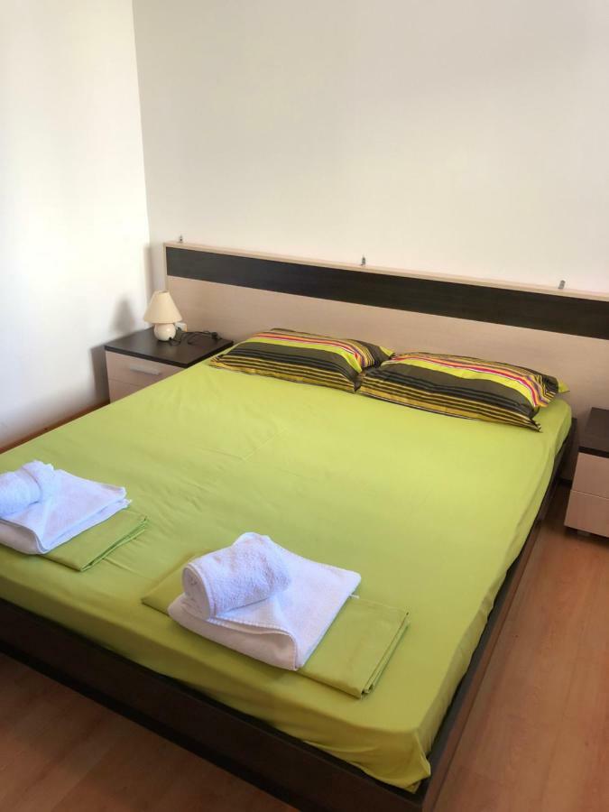 Guest Apartments Salena ซันนีบีช ภายนอก รูปภาพ