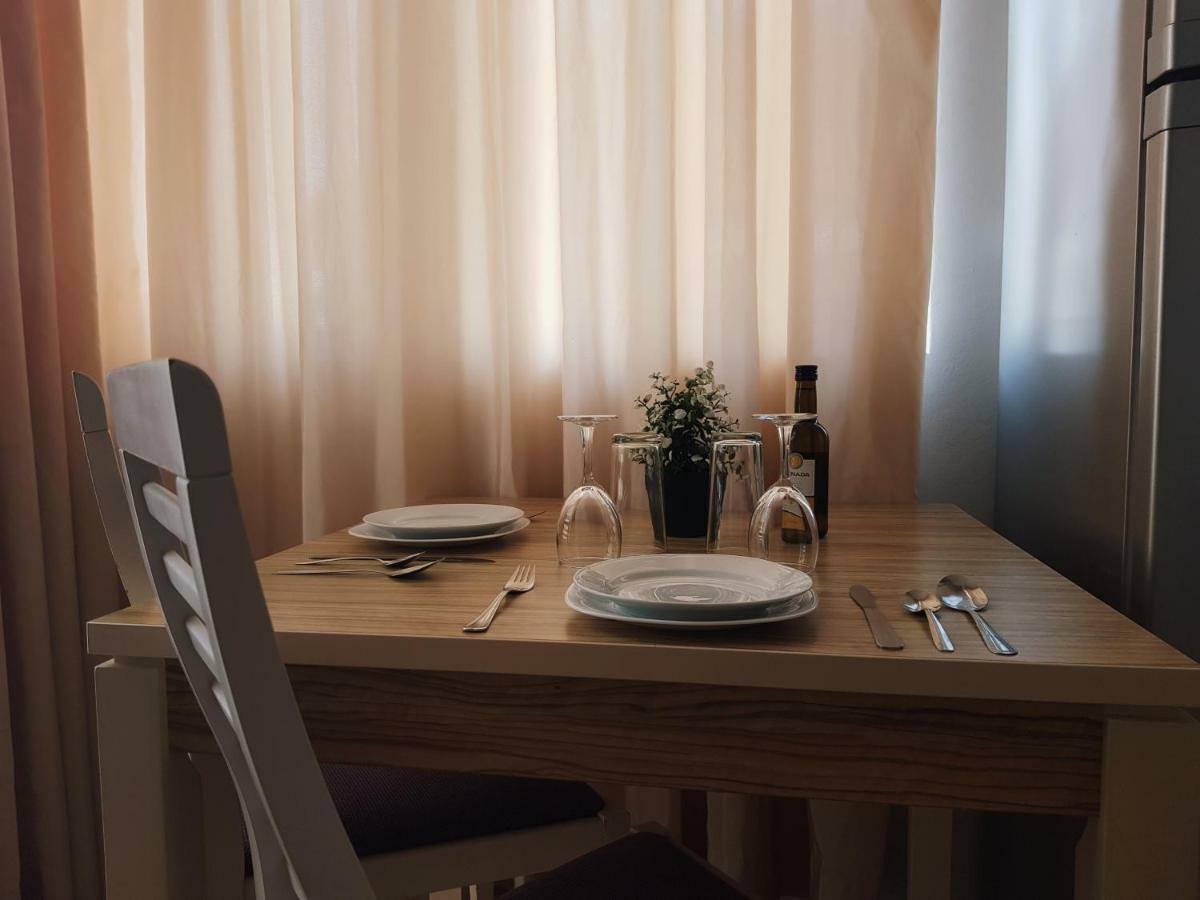 Guest Apartments Salena ซันนีบีช ภายนอก รูปภาพ