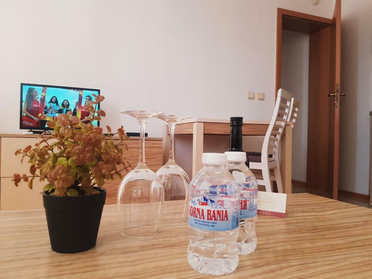 Guest Apartments Salena ซันนีบีช ภายนอก รูปภาพ