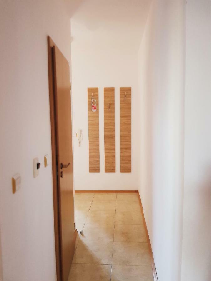 Guest Apartments Salena ซันนีบีช ภายนอก รูปภาพ