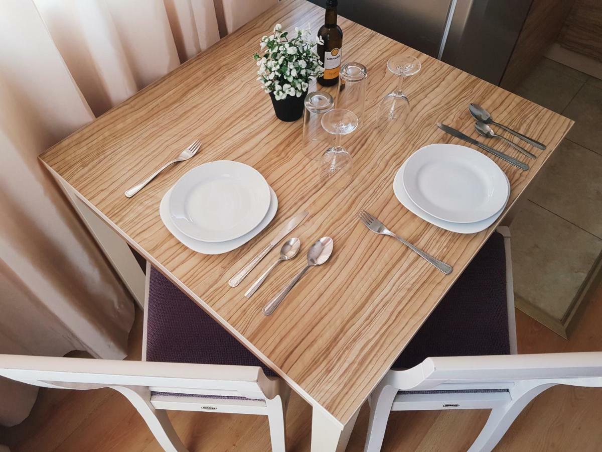 Guest Apartments Salena ซันนีบีช ภายนอก รูปภาพ